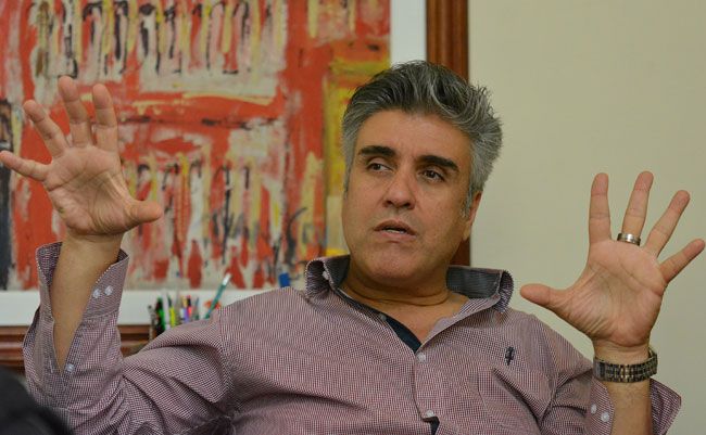 toninho dutra suspende bienal da danca que aconteceria esse ano e espera melhoras so para 2017