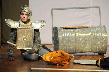 dom chicote Dom Chicote Mula Manca, da Isto Cia. Teatral, tem como mote a busca pela verdade e a justiça