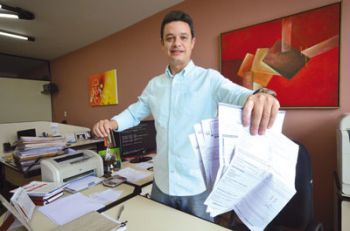 OLAVO PRAZERES/03-10-2014 Luiz Fernando Sirimarco Júnior confessa que não resgata os pontos dos programas de fidelidade