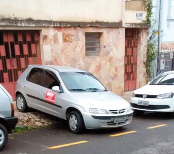 Na Rua Antônio Dias, pedestre perde a vez