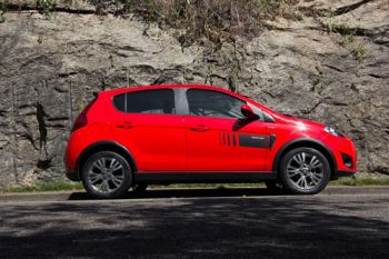 Palio Sporting tem preço inicial de R$ 44.200 e, com opcionais de conforto e segurança, chega a R$ 56.590
