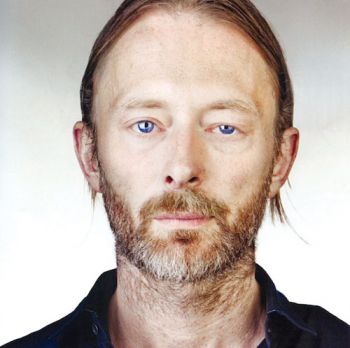 Thom Yorke mantém a busca pela desconstrução da estrutura tradicional da canção em 'Tomorrow's modern boxes' 
