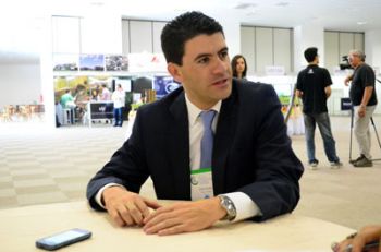 OLAVO PRAZERES/21-11-14 César Castaño esteve em JF, onde falou dos projetos bem-sucedidos da cidade colombiana