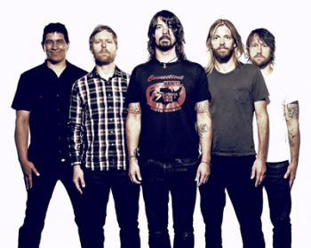 FOTOS DIVULGAÇÃO Foo Fighters volta com novo álbum três anos após o sucesso de