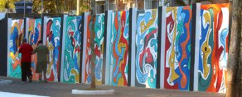 Trabalho tem referências surrealistas e abstratas