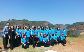 Coral Cesama, formado em 1991, apresenta versões de sucessos da MPB e clássico gospel