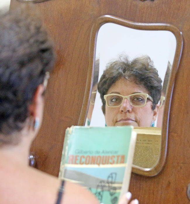 LEONARDO COSTA Moema aborda a obra de Maria de Lourdes Abreu de Oliveira no recém-lançado