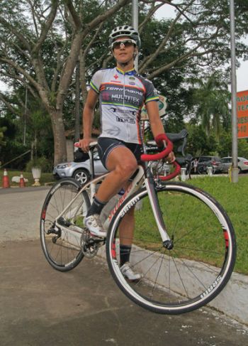 Roberta Stopa integra a seleção permanente de ciclismoLARA TOLEDO