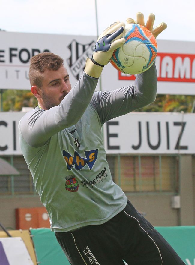 Leonardo Costa/1302-2014 Jordan espera não ter que defender outro pênalti