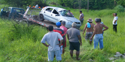 Condutora saiu da pista ao desviar de ciclista