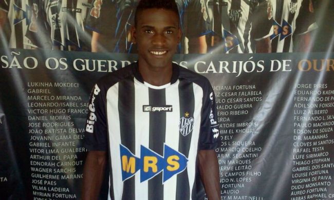 Atleta chega para disputar posição com Ademilson, Núbio Flávio e Da Silva no ataque