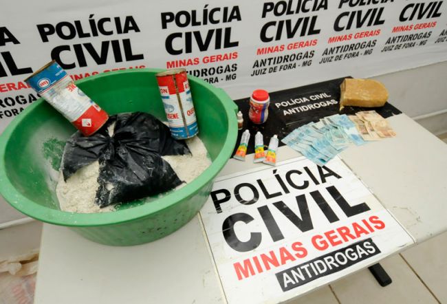 Operação foi realizada pela Delegacia Antidrogas