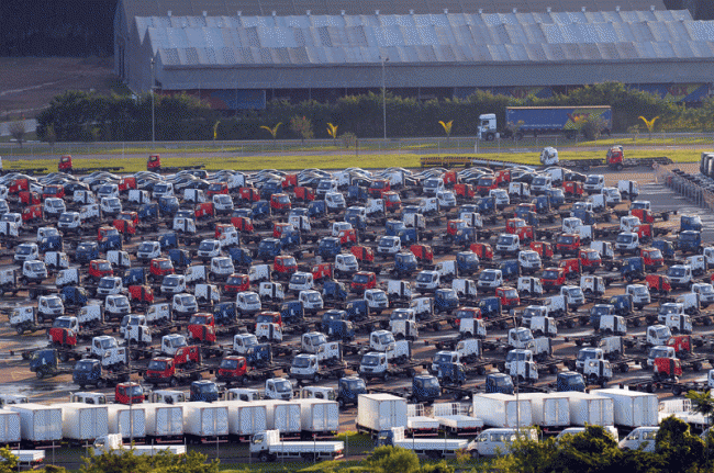 JF registra baixa venda de caminhões e ônibus