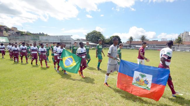 Olavo Prazeres/18-01-14 Equipe haitiana ficará no Brasil até o próximo dia 8
