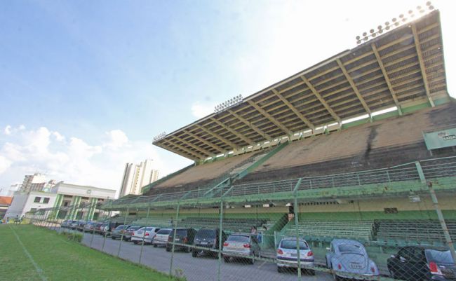 Arquibancada do Sport, projeto de Arthur Arcuri, está comprometida e não pode receber torcedores