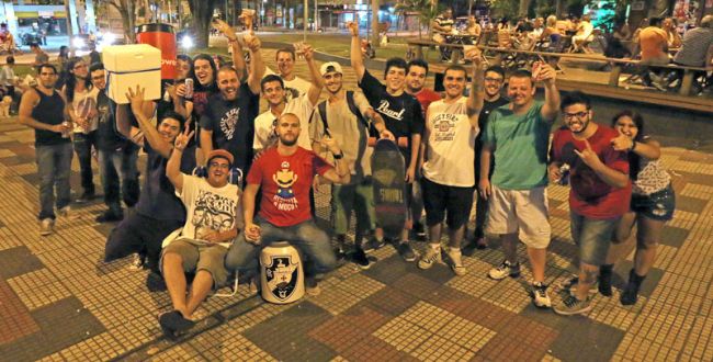 Leonardo Costa/31-01-14 Ideia é protestar contra o valor abusivo da cerveja