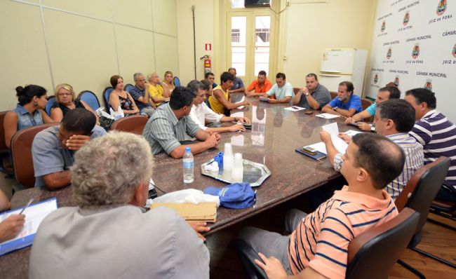 Olavo Prazeres/10-01-14 carroceiros e integrantes de sociedades de proteção de animais participaram de uma reunião na Câmara