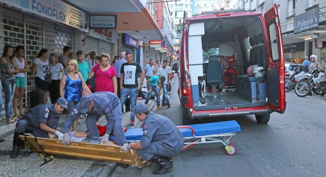 Leonardo Costa/10-02-14 Vítima foi encaminhada para o HPS para ser medicada