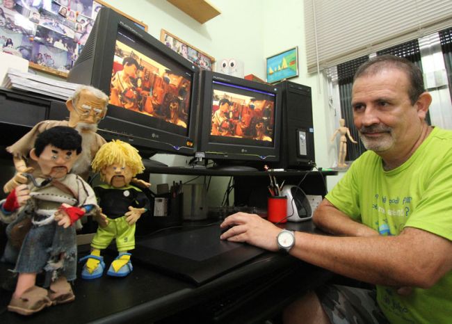 Cacinho com sua trupe durante produção