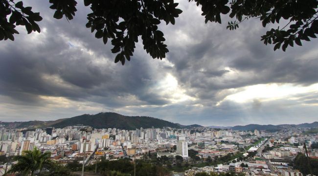 Frente fria causa queda nas temperaturas
