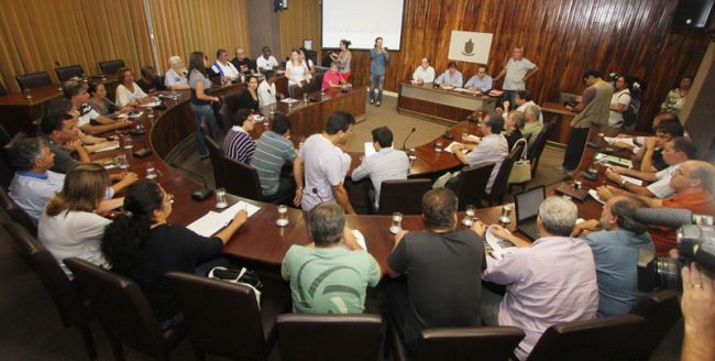 Leonardo Costa/02-04-13 Reunião na tarde desta terça-feira durou 4 horas