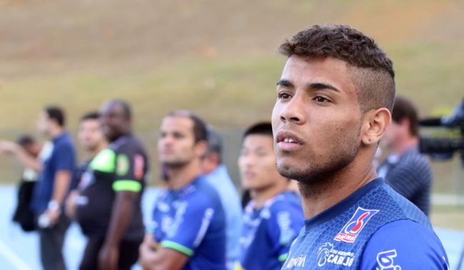 Leonardo Costa/20-08-14 Novo reforço, atacante André, 21 anos, foi apresentado no intervalo da partida