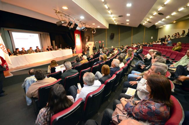 Olavo Prazeres/22-05-12 Deputados falaram sobre renegociação