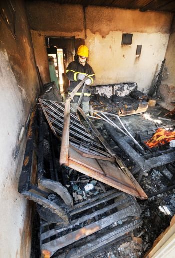 Bombeiros fizeram apenas o rescaldo