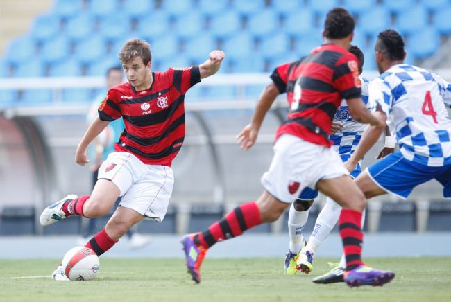 Crédito: André Portugal/VIPCOMM Revelação do Flamengo, Thomás se apresenta dia 19