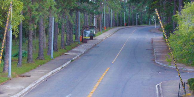 Campus ficou vazio no primeiro dia sem aulas