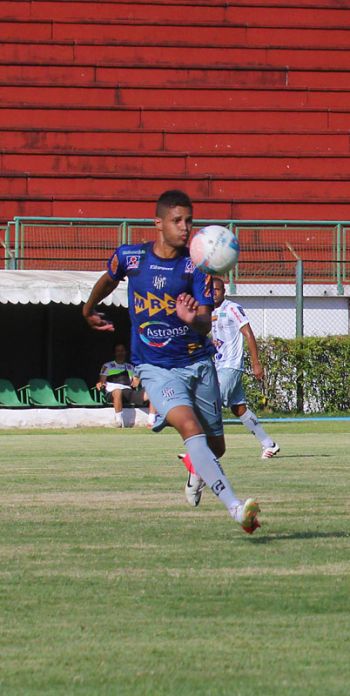 Leonardo Costa/14-02-2013 Raphael Toledo se diz ansioso para o primeiro jogo em casa