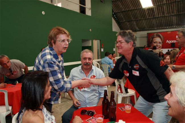 Fernando Priamo/04-08-12 Margarida inaugura espaço na Rua Luiz Perry, que terá feijoada todos os sábados