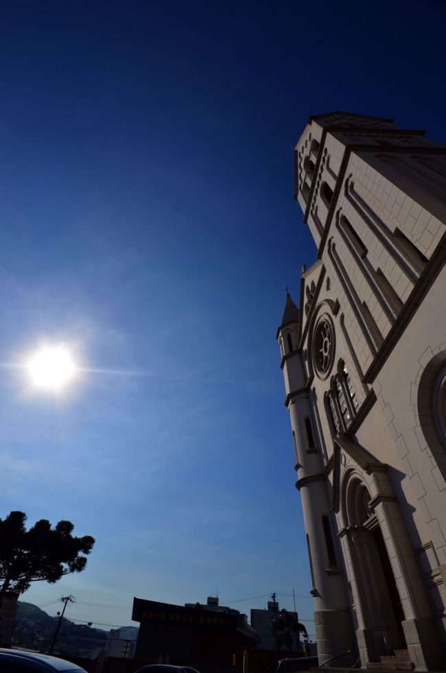 Igreja da Glória no começo da manhã de terça