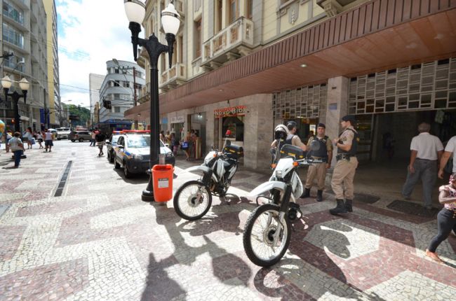 Crime mobilizou a polícia no Centro logo pela manhã