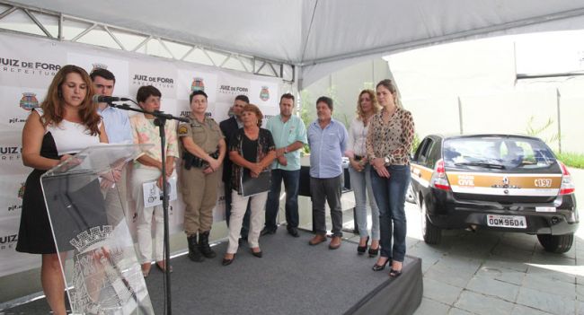 Felipe Couri/18-12-13 Cerimônia de entrega foi realizada na Casa da Mulher
