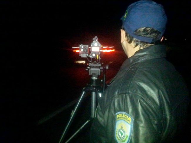 Divulgação/PRF Aparelho auxiliou flagrantes de abusos dos motoristas
