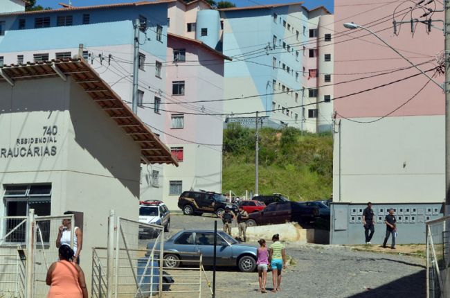 25 mandados de citação foram cumpridos no local