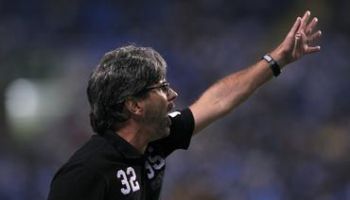 Caio Júnior lamenta chance desperdiçada