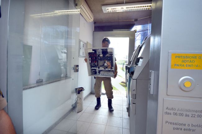 Ação aconteceu no início da tarde deste sábado (21)
