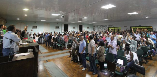 Trabalhadores aprovam proposta do Executivo e encerram campanha salarial