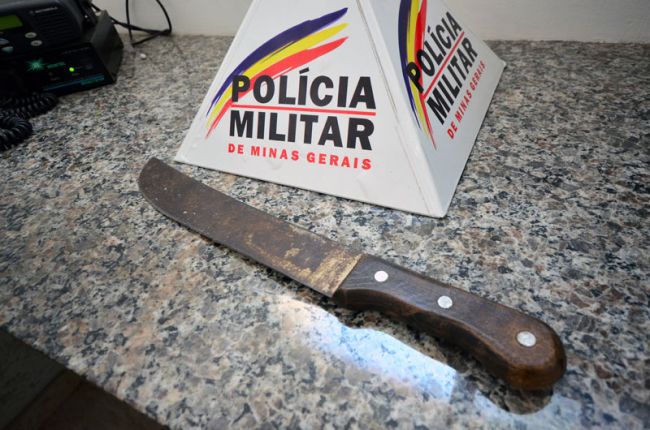 Olavo Prazeres/15-10-13 Facão teria sido apreendido com homem de 28 anos