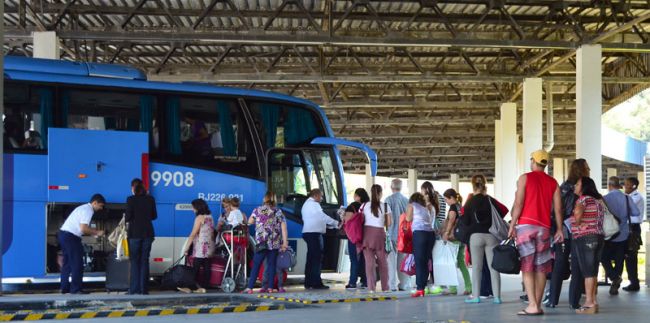 OLAVO PRAZERES 16 empresas levam a cerca de cem destinos