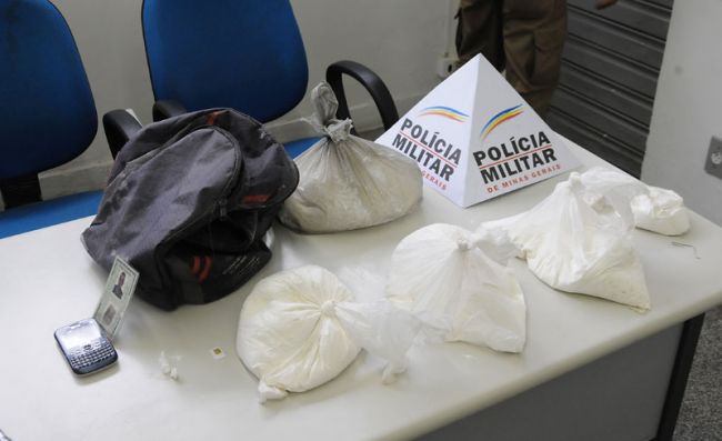 Material na mochila de um passageiro