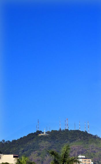 Olavo Prazeres/29-01-14 Céu azul, sem nuvens, na manhã desta quarta (29)