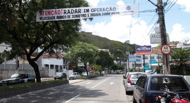 Fernando Priamo/13-01-14 Já o radar na Av. Dr. Paulo Japiassu Coelho já começa a multar excesso de velocidade em fevereiro