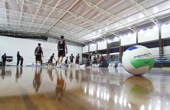 Último treino da equipe antes do jogo contra o Cruzeiro