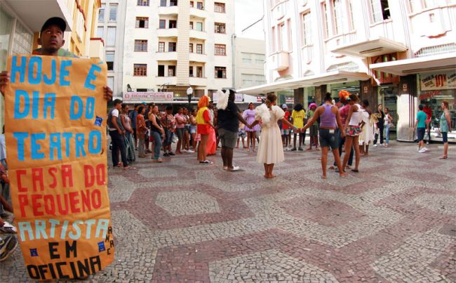 Esquetes foram apresentadas no Calçadão