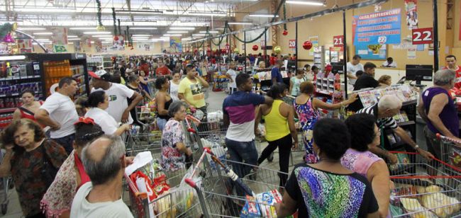 Leonardo Costa/30-12-13 Movimento deve continuar nesta terça-feira