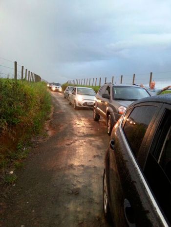 Luciane Faquini/25-12-13 E nova fila de carros se formou no início da noite dessa quarta