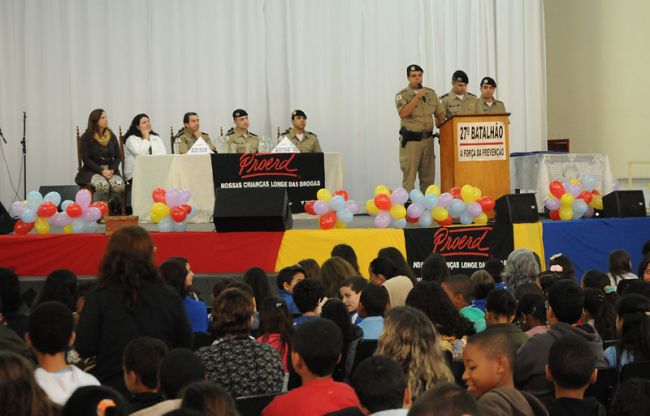 Militares participaram do evento no Bairro Cerâmica
